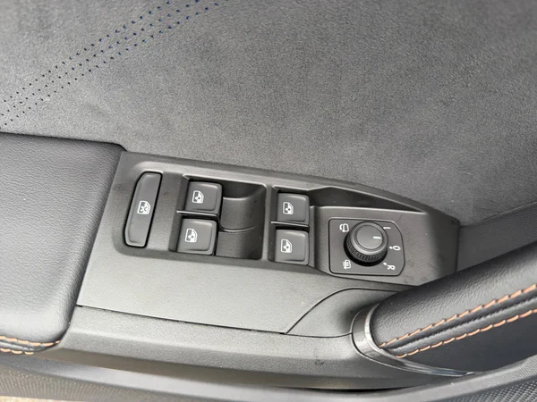 CUPRA Leon ST (2026) — foto 11 van 21