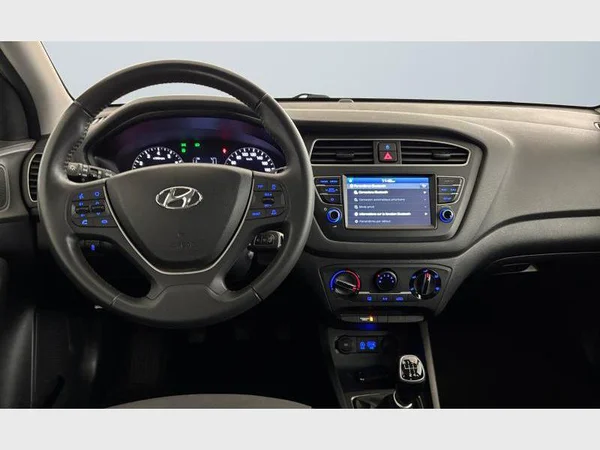 Hyundai I20 (2020) — foto 2 van 15