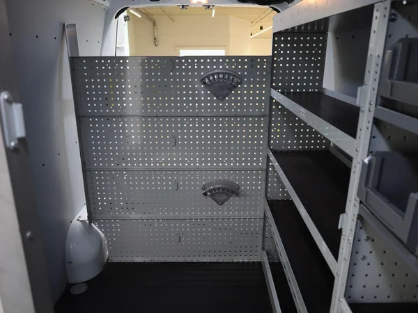 Renault Master (2023) — foto 9 van 40