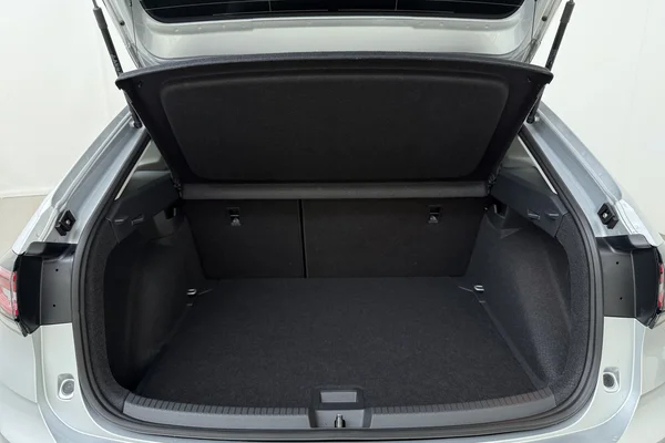 Volkswagen Taigo — foto 12 van 16