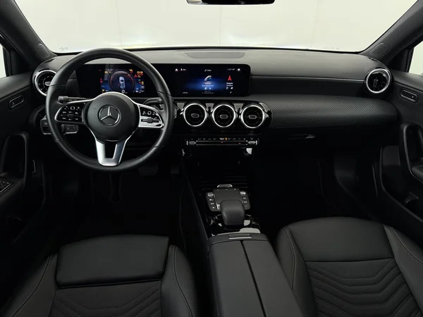 MERCEDES A 250 (2022) — foto 32 van 32