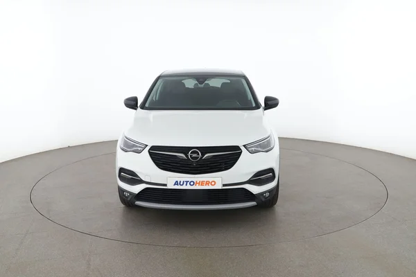Opel Grandland X (2019) — foto 15 van 16