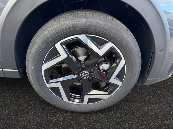 VOLKSWAGEN Taigo (2026) — foto 9 van 17