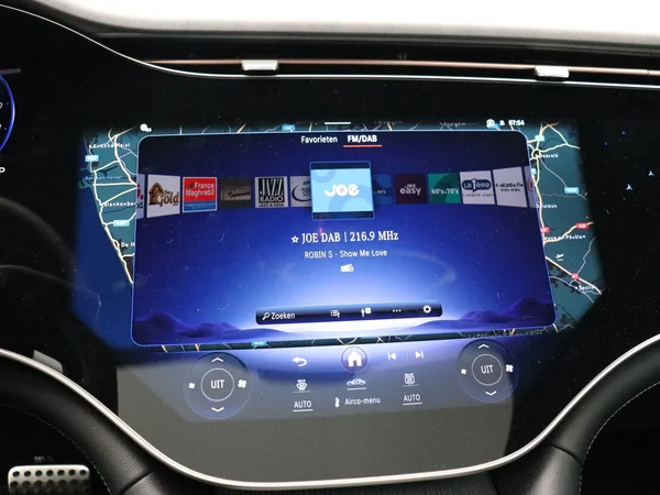 Mercedes-Benz EQS (2025) — foto 11 van 37