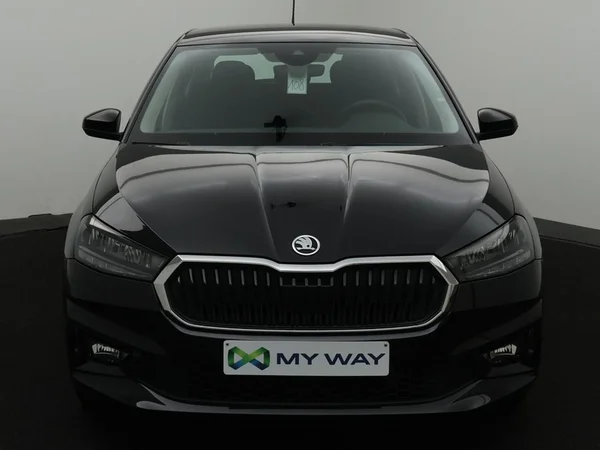 SKODA Fabia (2024) — foto 3 van 29