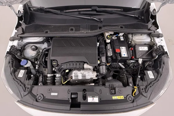 Peugeot 208 (2023) — foto 8 van 24