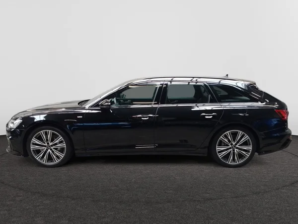 AUDI A6 Avant PHEV (2025) — foto 13 van 17