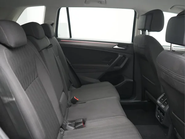VOLKSWAGEN Tiguan Allspace (2022) — foto 4 van 43