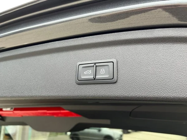 AUDI A3 Sportback (2025) — foto 18 van 22