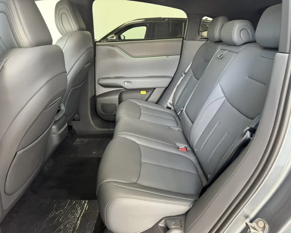 Xpeng G6 (2026) — foto 15 van 30