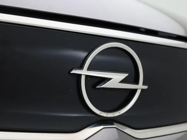 Opel Crossland (2022) — foto 31 van 37