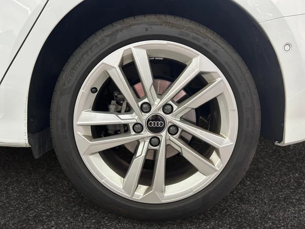 AUDI A3 Sportback (2025) — foto 7 van 15