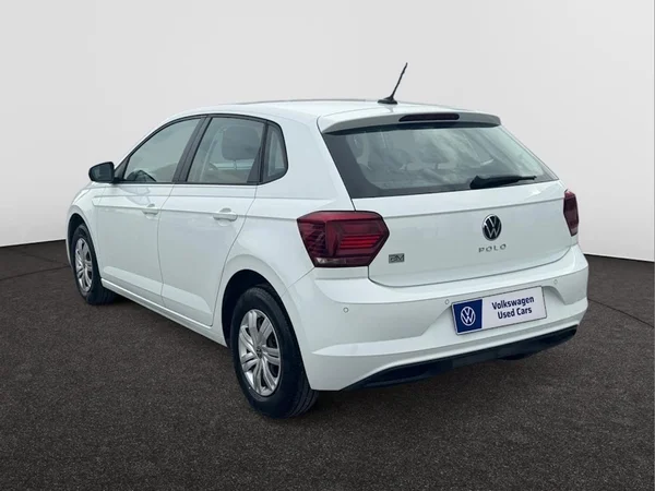 VOLKSWAGEN Polo (2021) — foto 7 van 14