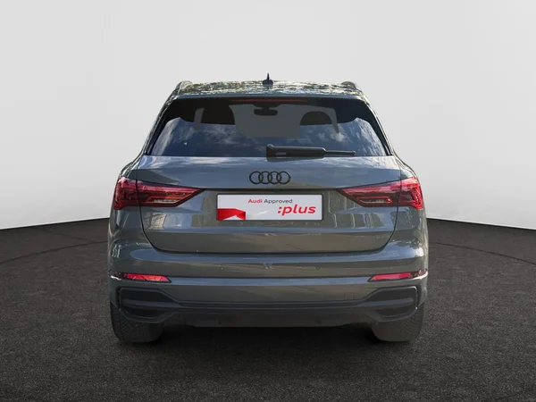 AUDI Q3 PHEV (2024) — foto 6 van 21