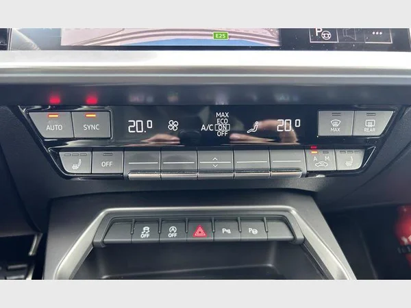 Audi A3 Sportback (2023) — foto 9 van 32
