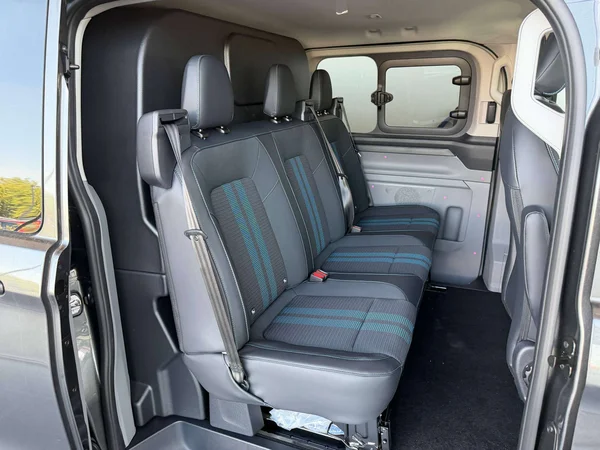 Ford Transit Custom — foto 20 van 21
