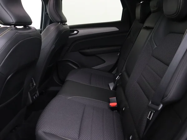 RENAULT Arkana (2024) — foto 5 van 28