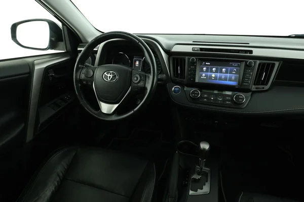 Toyota RAV4 (2018) — foto 4 van 16