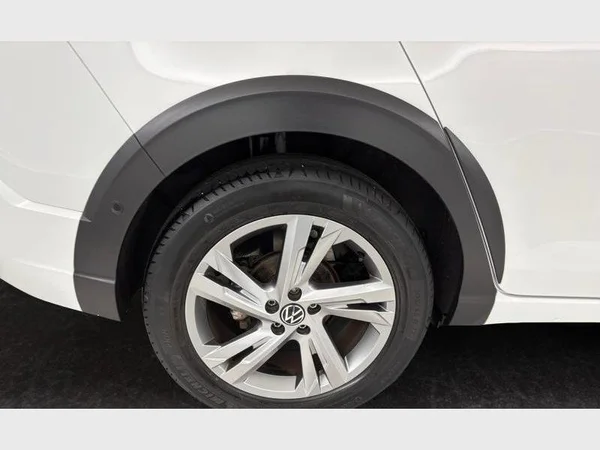 Volkswagen Taigo (2023) — foto 28 van 28