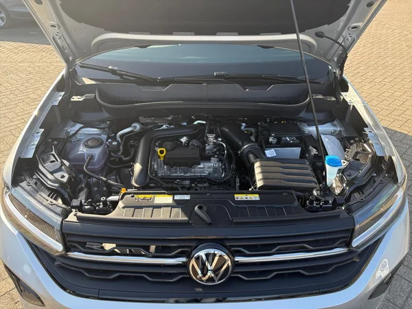 VOLKSWAGEN T-Cross (2026) — foto 16 van 24