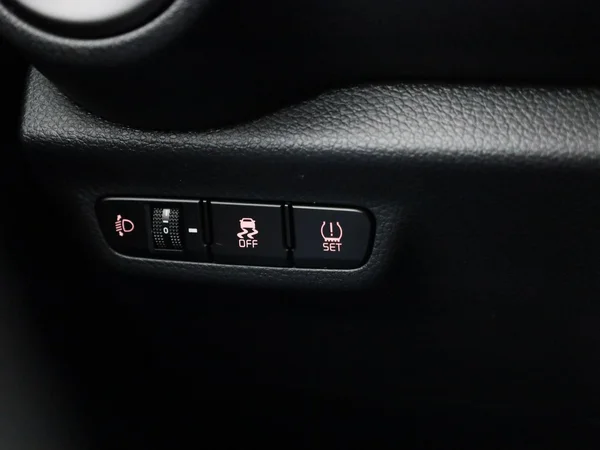 Kia Picanto (2023) — foto 10 van 34