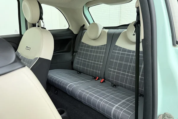 Fiat 500 (2019) — foto 18 van 19
