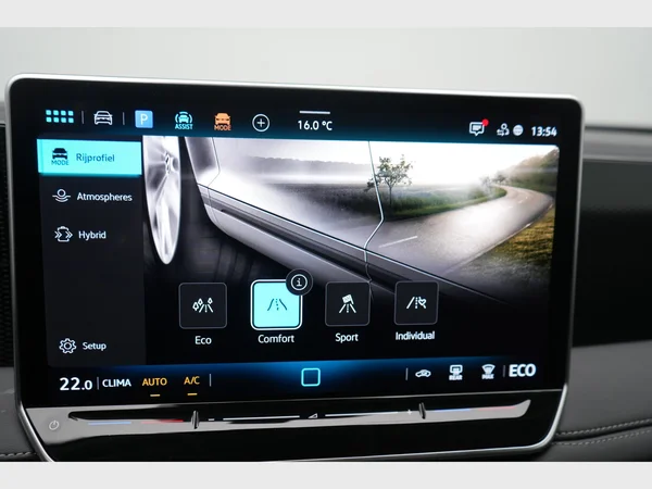 VOLKSWAGEN Tiguan eHybrid (PHEV) (2025) — foto 30 van 30