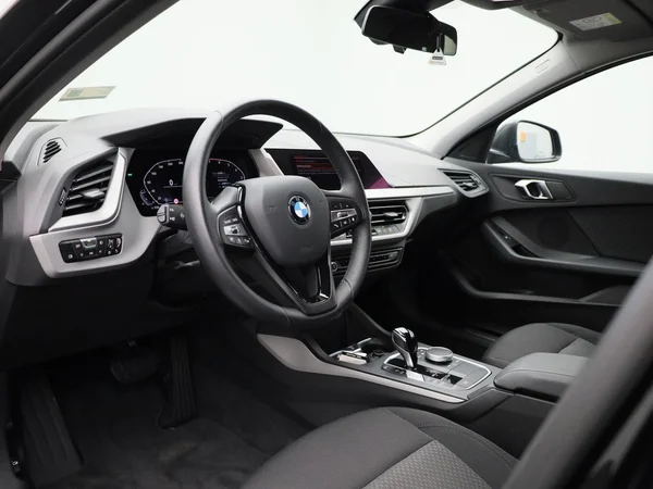 BMW 1 Reeks (2024) — foto 25 van 40