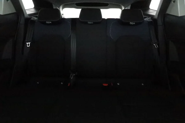 Dacia Duster (2025) — foto 6 van 16