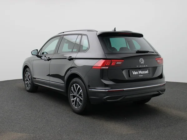 Volkswagen Tiguan (2024) — foto 12 van 43