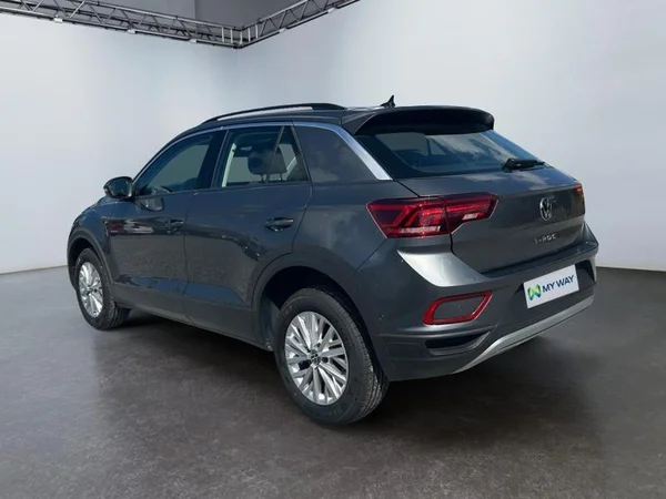 VOLKSWAGEN T-Roc (2023) — foto 23 van 31