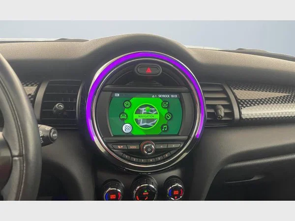 MINI Mini 5 Doors (2018) — foto 5 van 25