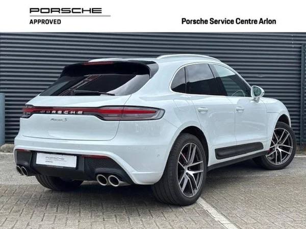 PORSCHE Macan S (2023) — foto 30 van 31