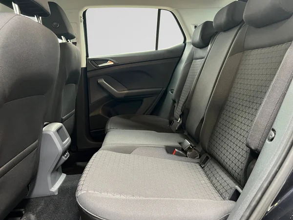 VOLKSWAGEN T-Cross (2020) — foto 7 van 20