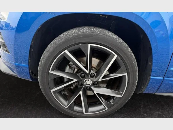 Skoda Karoq (2022) — foto 22 van 29
