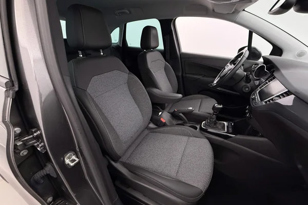 Opel Crossland (2023) — foto 11 van 29