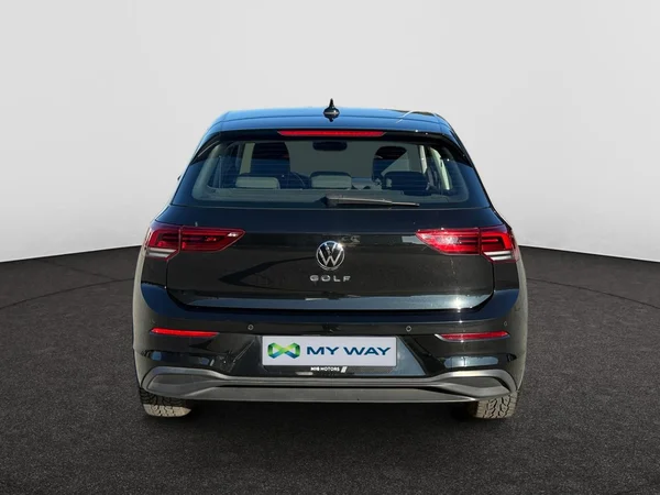 VOLKSWAGEN Golf VIII (2024) — foto 7 van 16