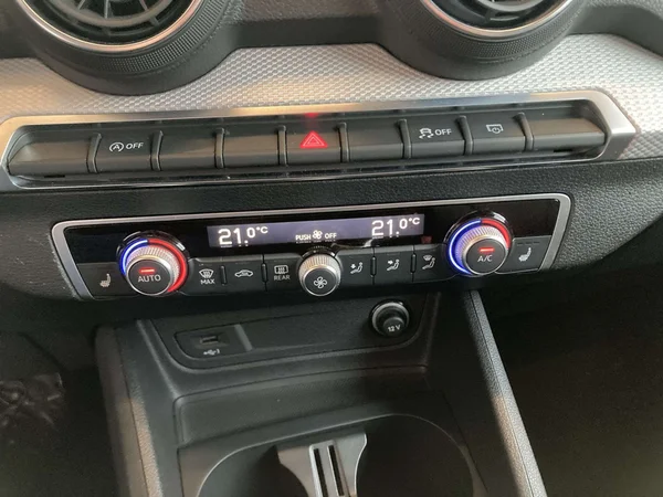 Audi Q2 (2023) — foto 4 van 17
