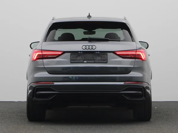 AUDI Q3 (2023) — foto 20 van 23