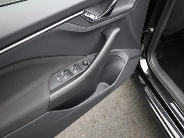 SKODA Kamiq Dsl (2020) — foto 6 van 20