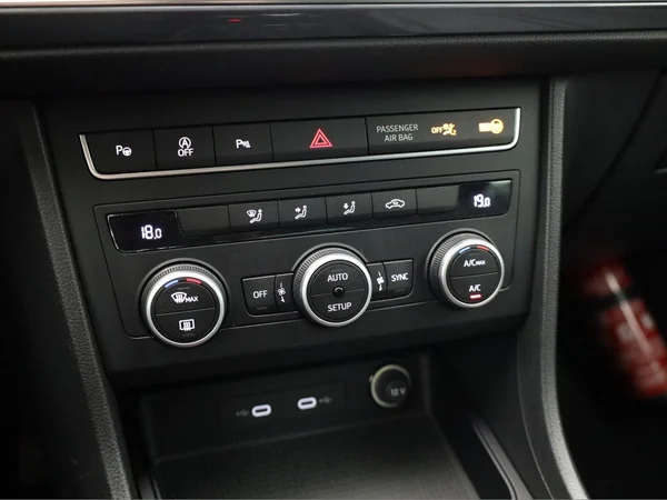 SEAT Ateca (2023) — foto 8 van 19