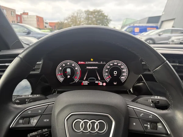 AUDI A3 Sportback (2024) — foto 8 van 24