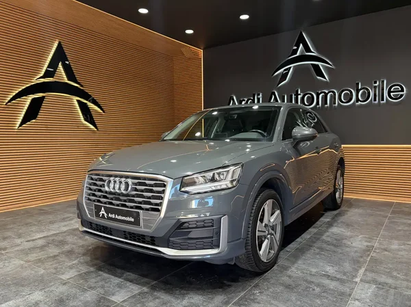 Audi Q2 (2020) — foto 1 van 24