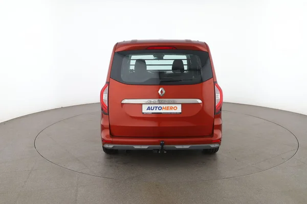 Renault Kangoo (2022) — foto 11 van 16