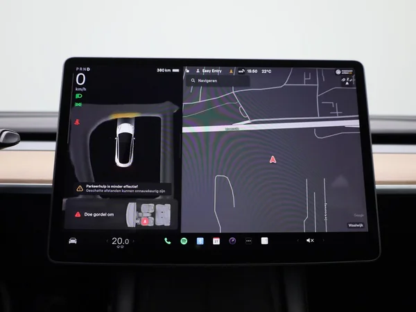 Tesla Model 3 (2023) — foto 7 van 44