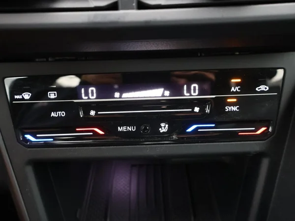 VOLKSWAGEN Taigo (2025) — foto 19 van 23
