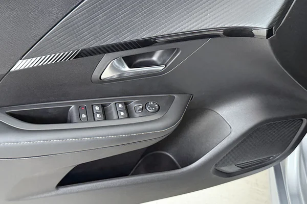 Peugeot 208 (2024) — foto 8 van 18