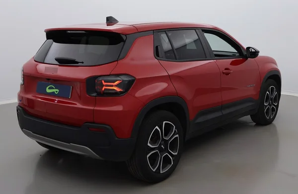 Jeep E-Avenger (2023) — foto 40 van 44