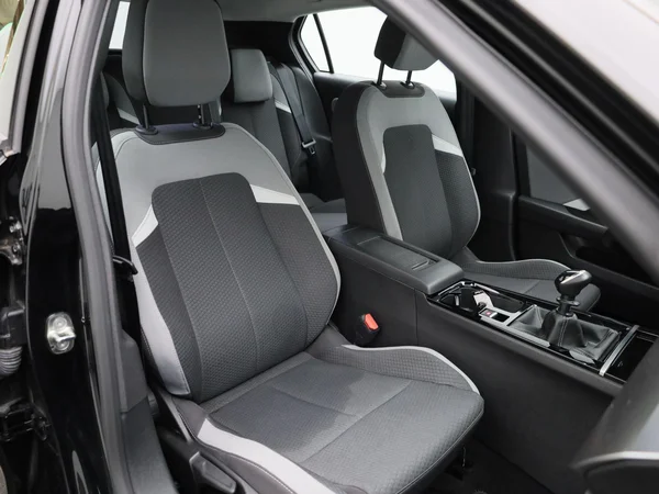 Opel Astra (2023) — foto 25 van 36