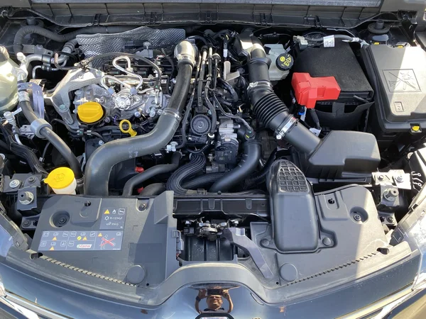 Renault Arkana (2022) — foto 13 van 22